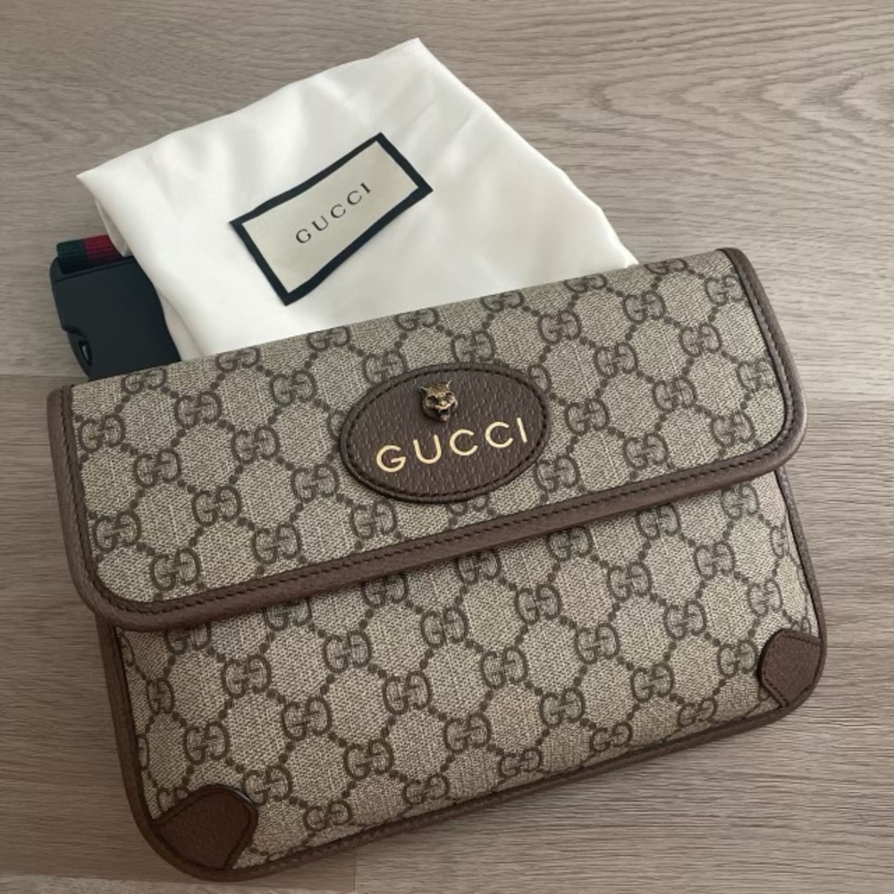 Gucci Neo Vintage GG Supreme Flap Belt Bag
